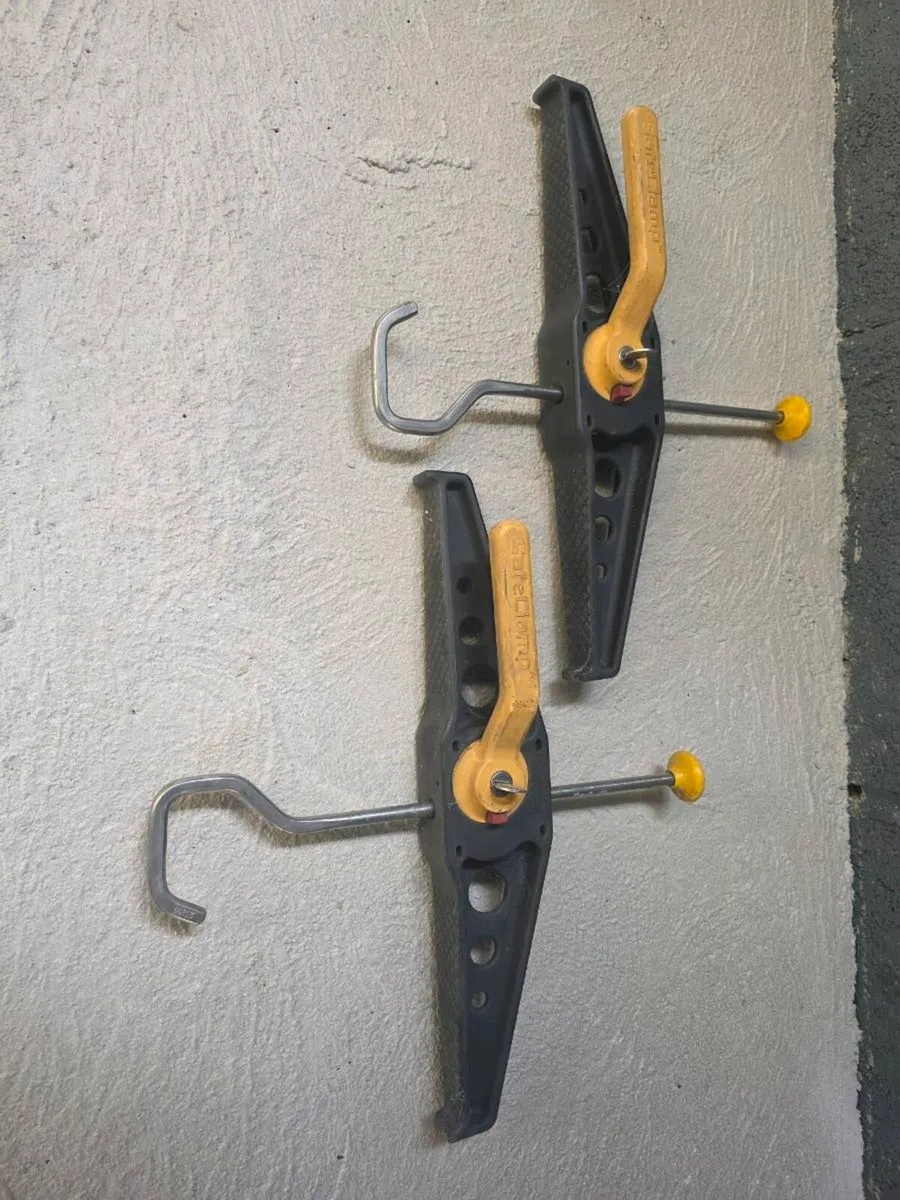 Rhino ladder clamp - Image 1