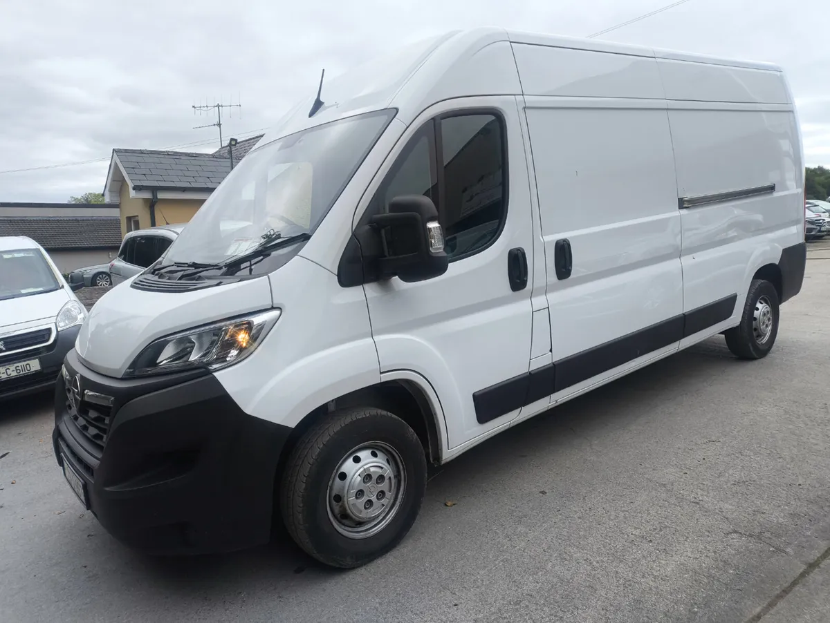 Opel Movano 2023 - Image 4