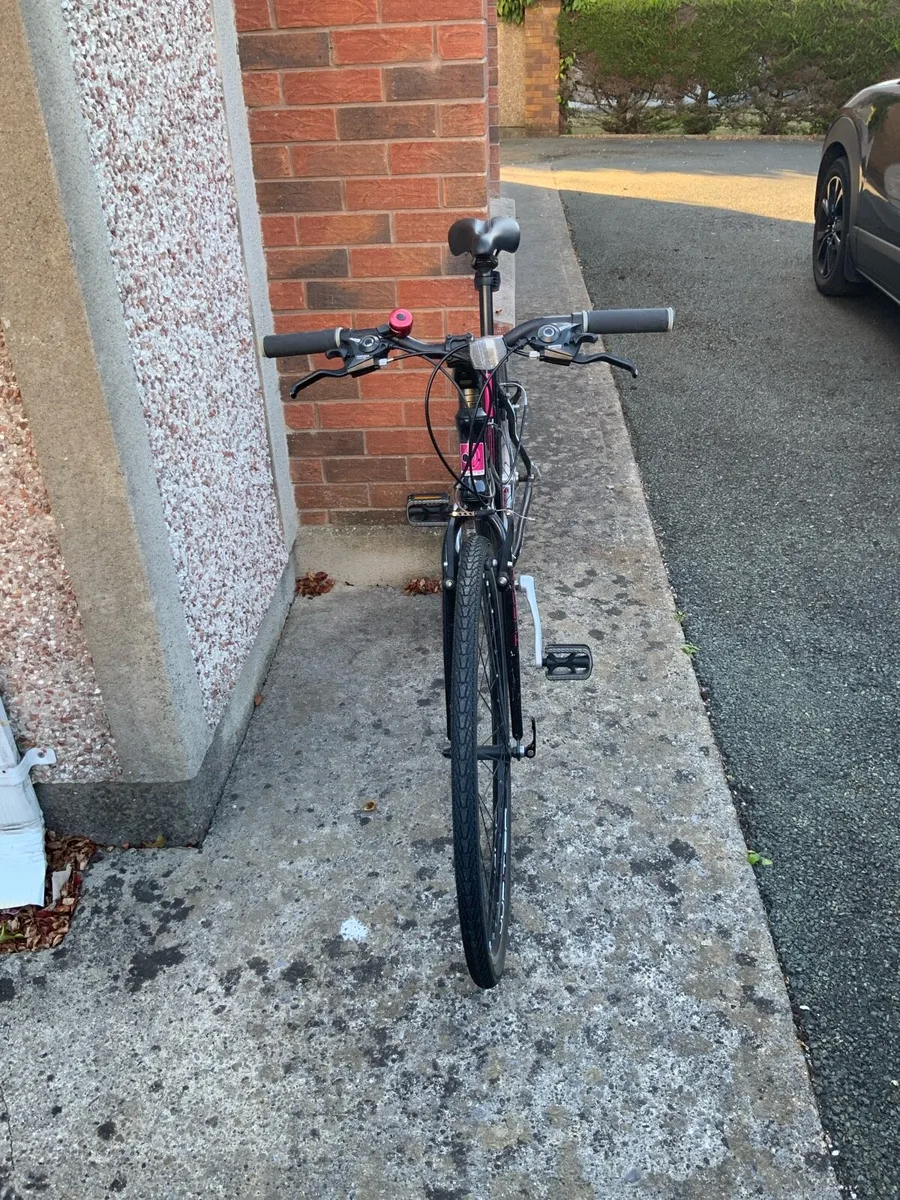 Ladies Bicycle - Image 2
