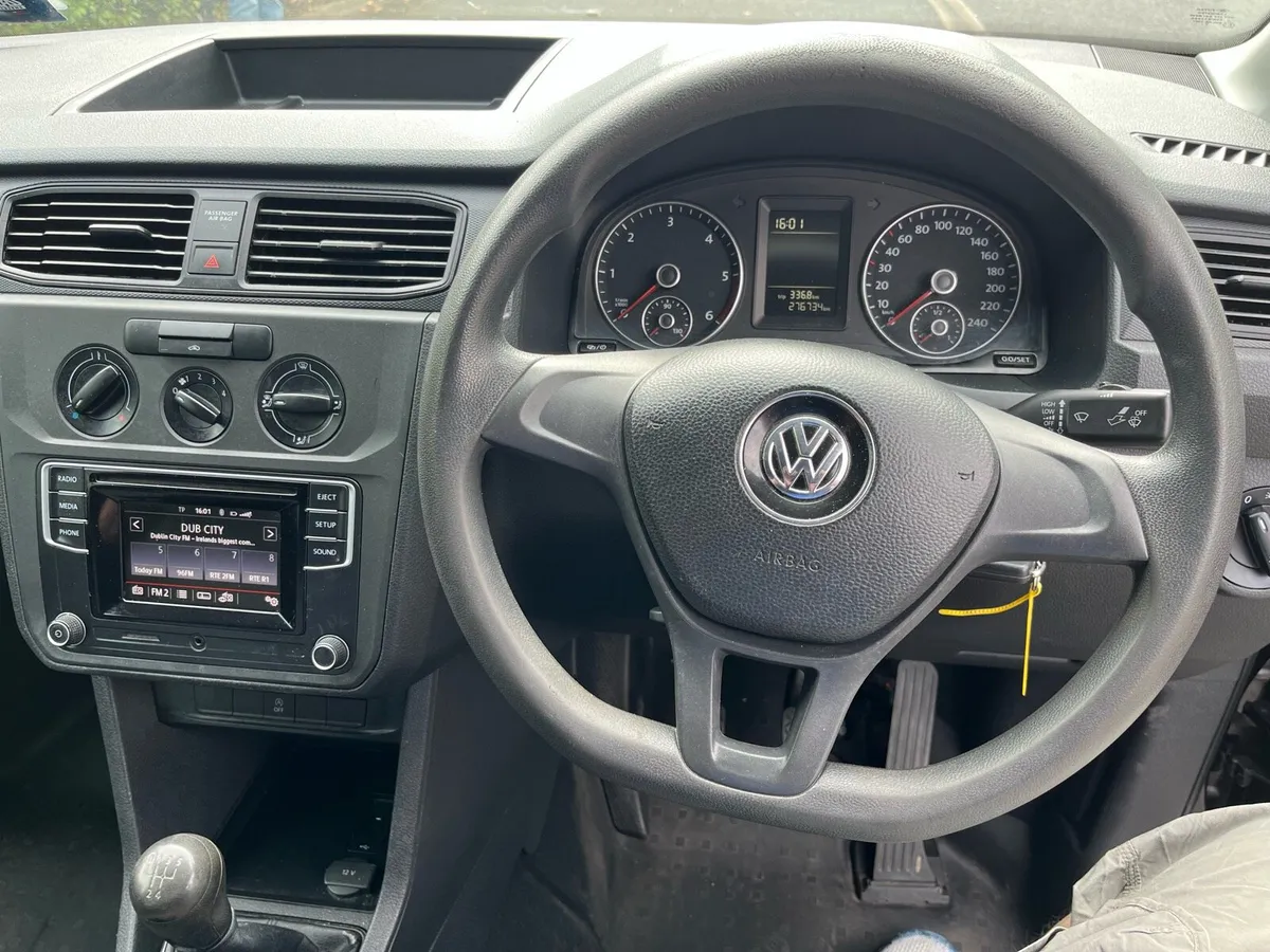 VW Caddy Maxi - New CVRT/Taxed..Twin sliding doors - Image 3