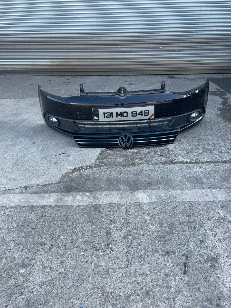 Volkeswagen Jetta mk 6 bumper - Image 1
