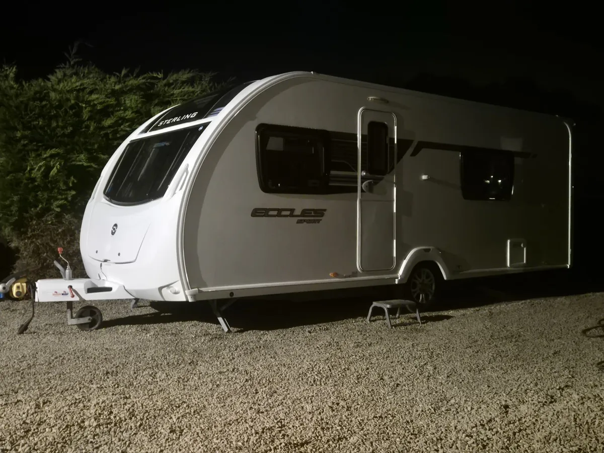 Caravan - Image 4