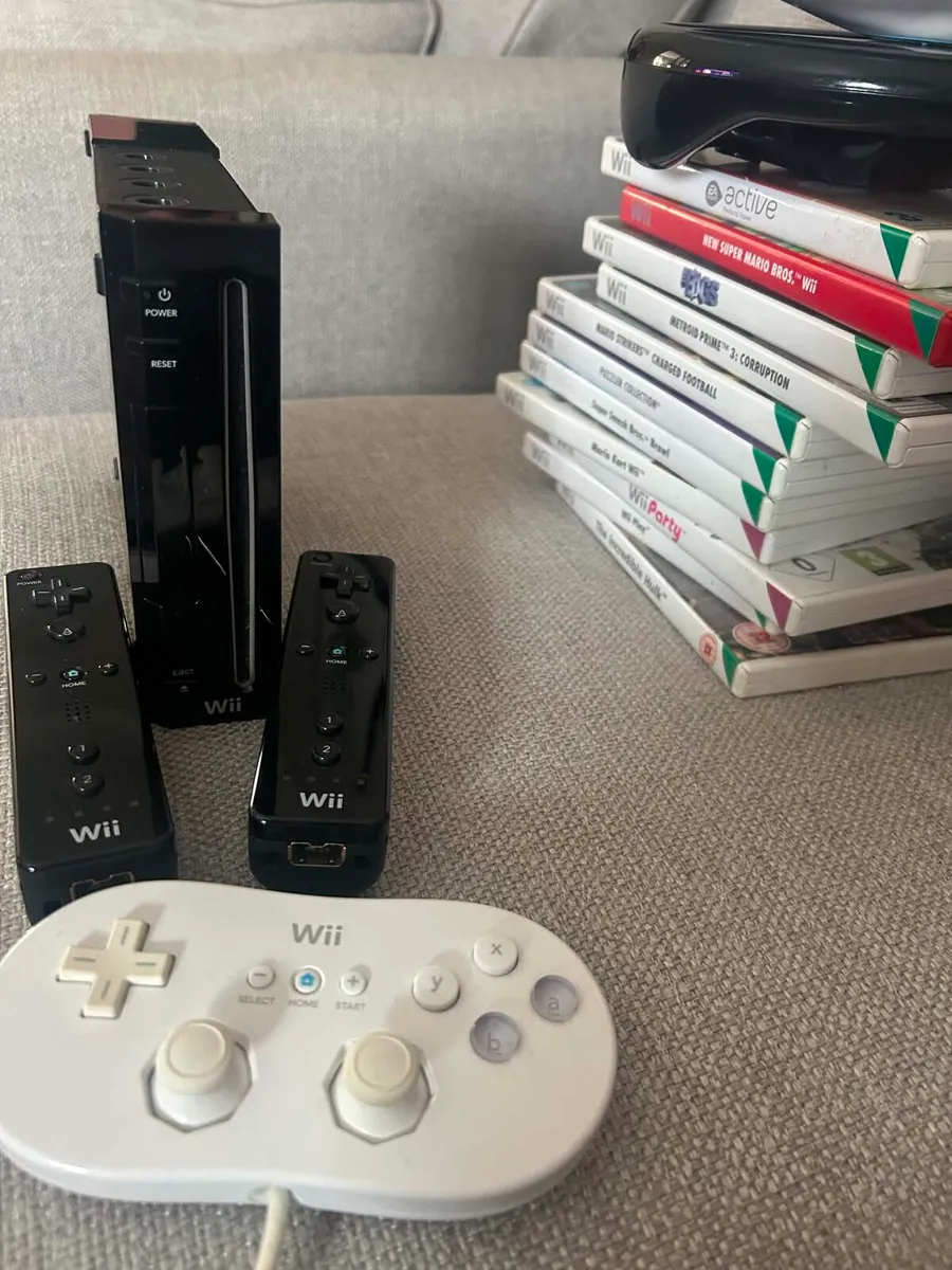 Nintendo Wii with Games and Accessories - Image 2