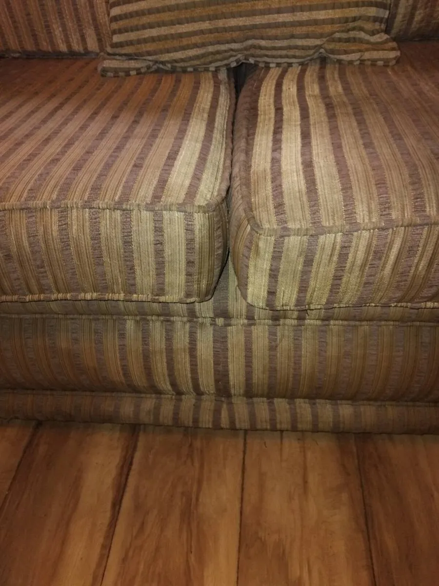 Couch - Image 1