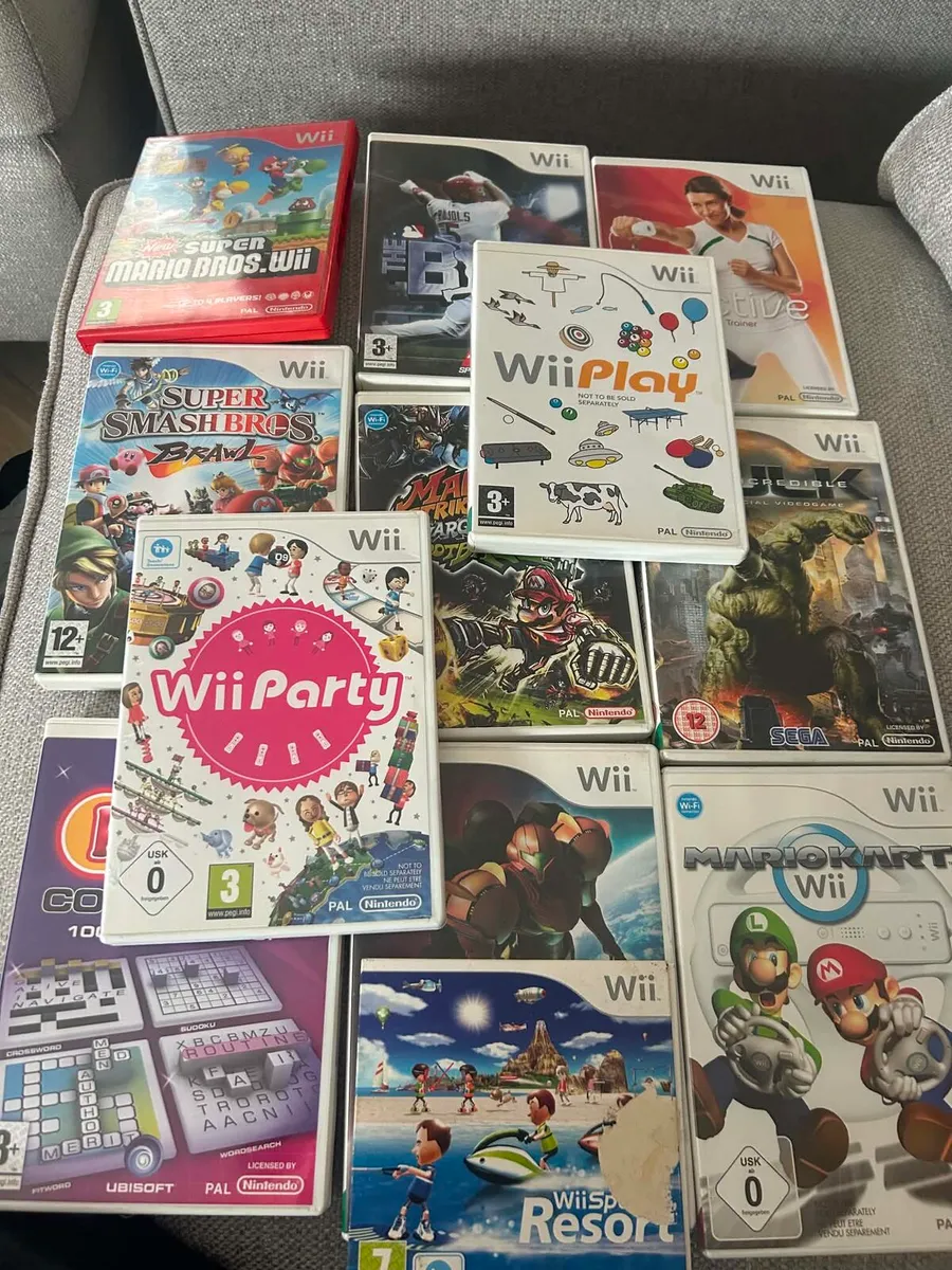 Nintendo Wii with Games and Accessories - Image 3