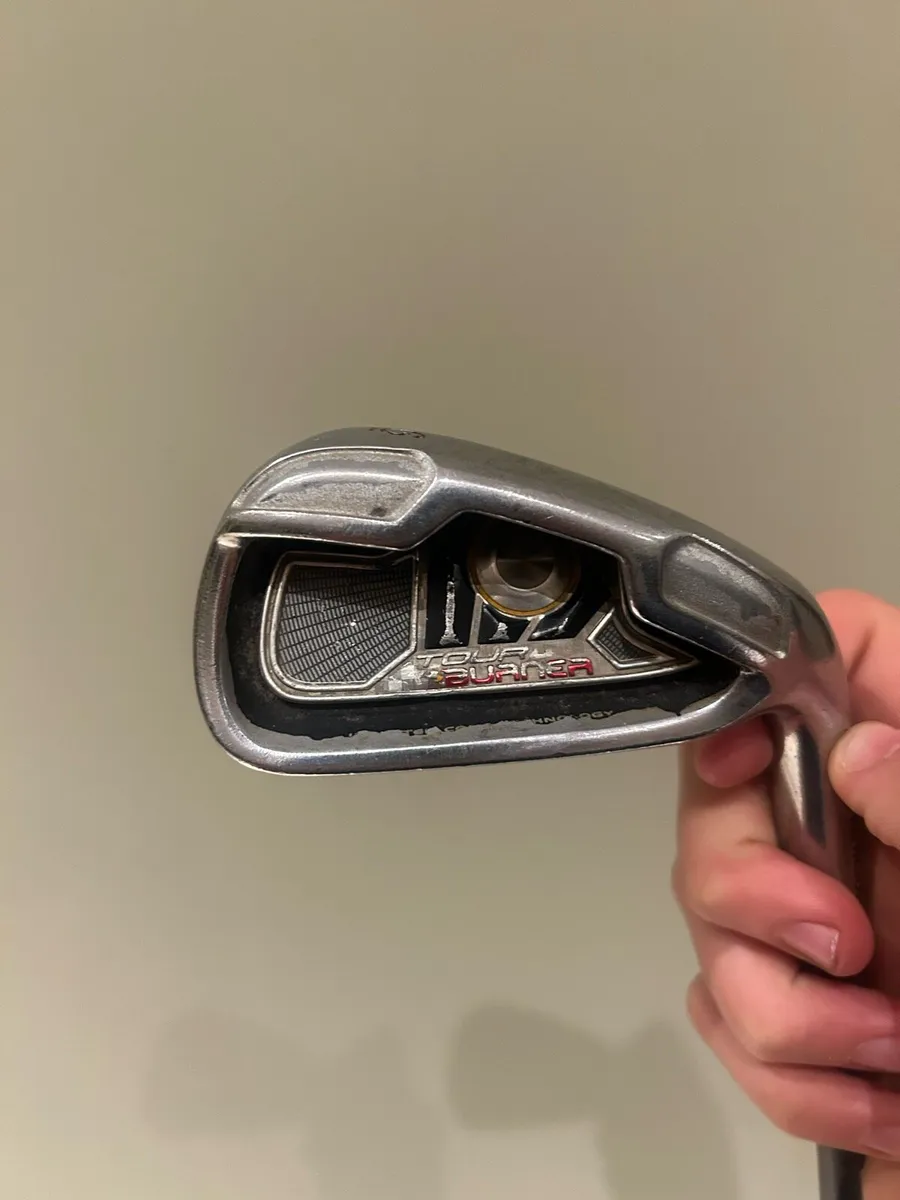TaylorMade Tour Burner 6 iron RH - Image 1