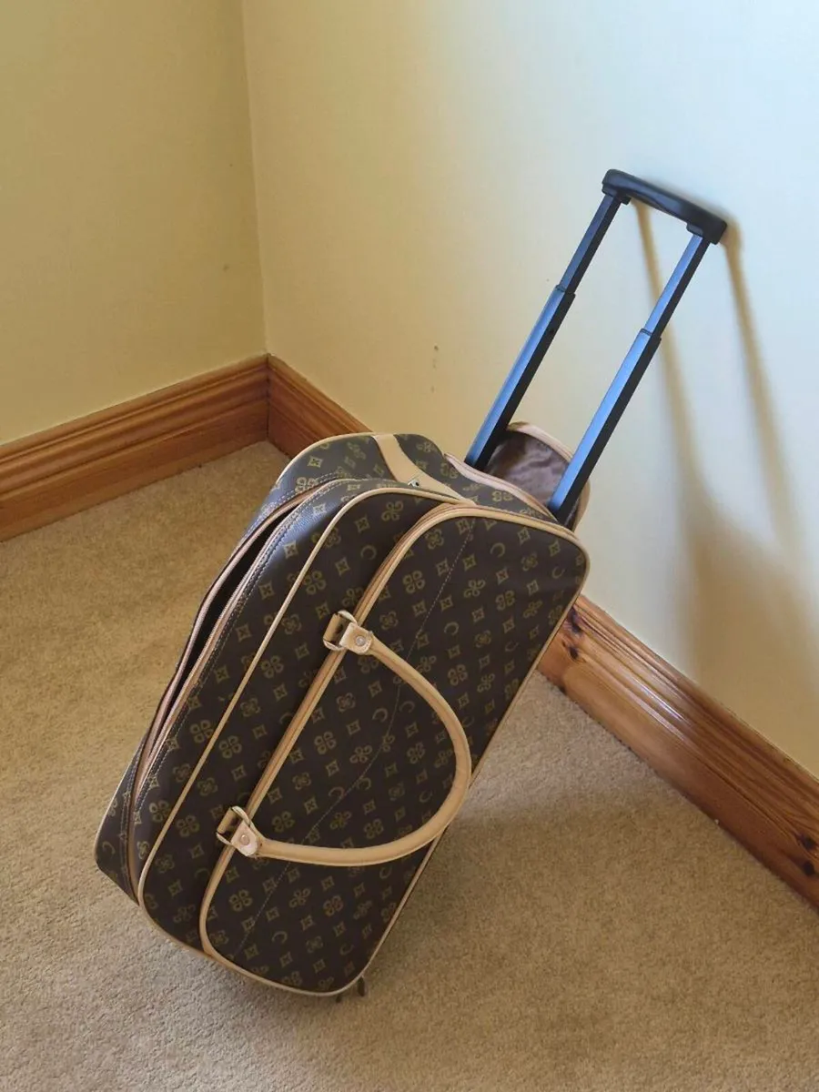 TROLLEY TRAVEL TROLLEY BAG WITH EXTENDABLE  HANDLE - Image 1