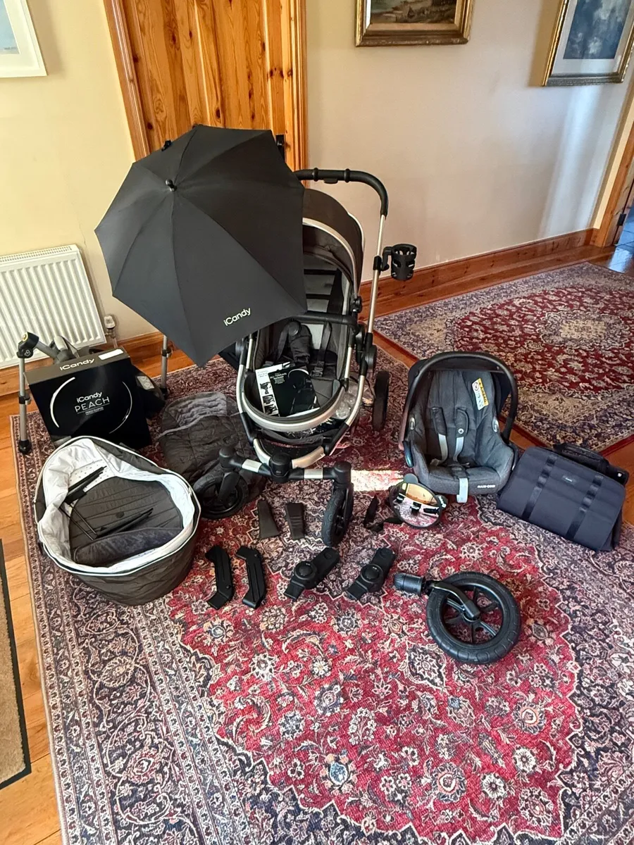 i-Candy All Terrain (includes car seat) - Image 1