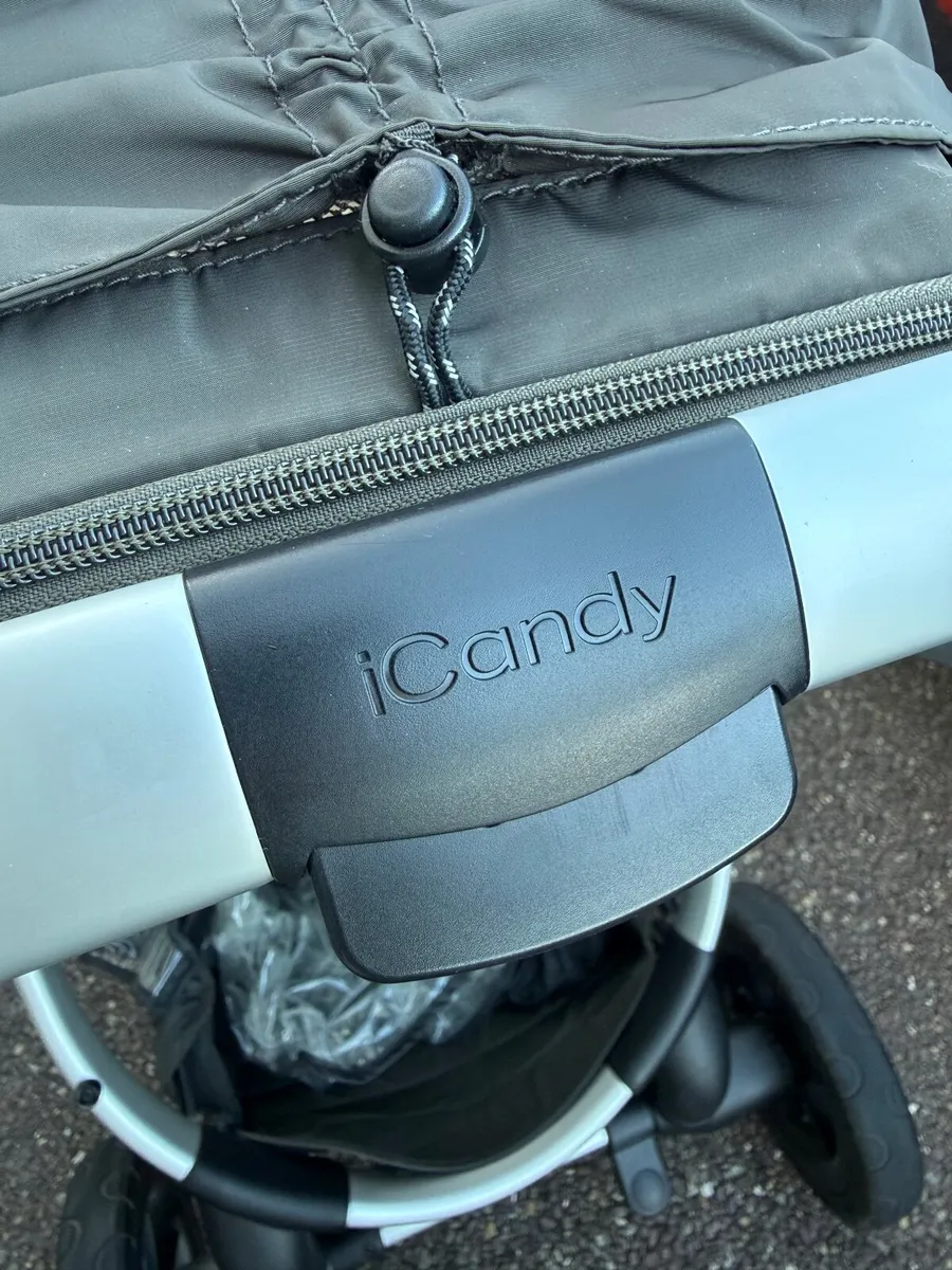 i-Candy All Terrain (includes car seat) - Image 2
