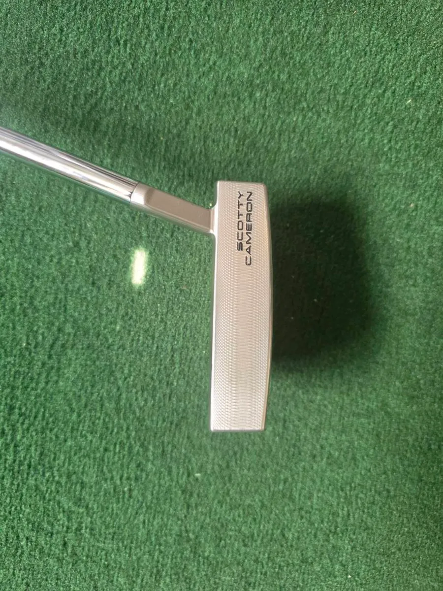 Scotty cameron Special Select 5.5 flowback 34in - Image 2