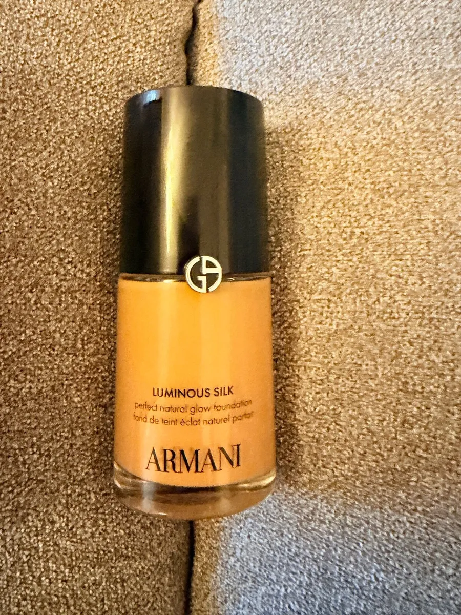 Luminous silk foundation - Image 1