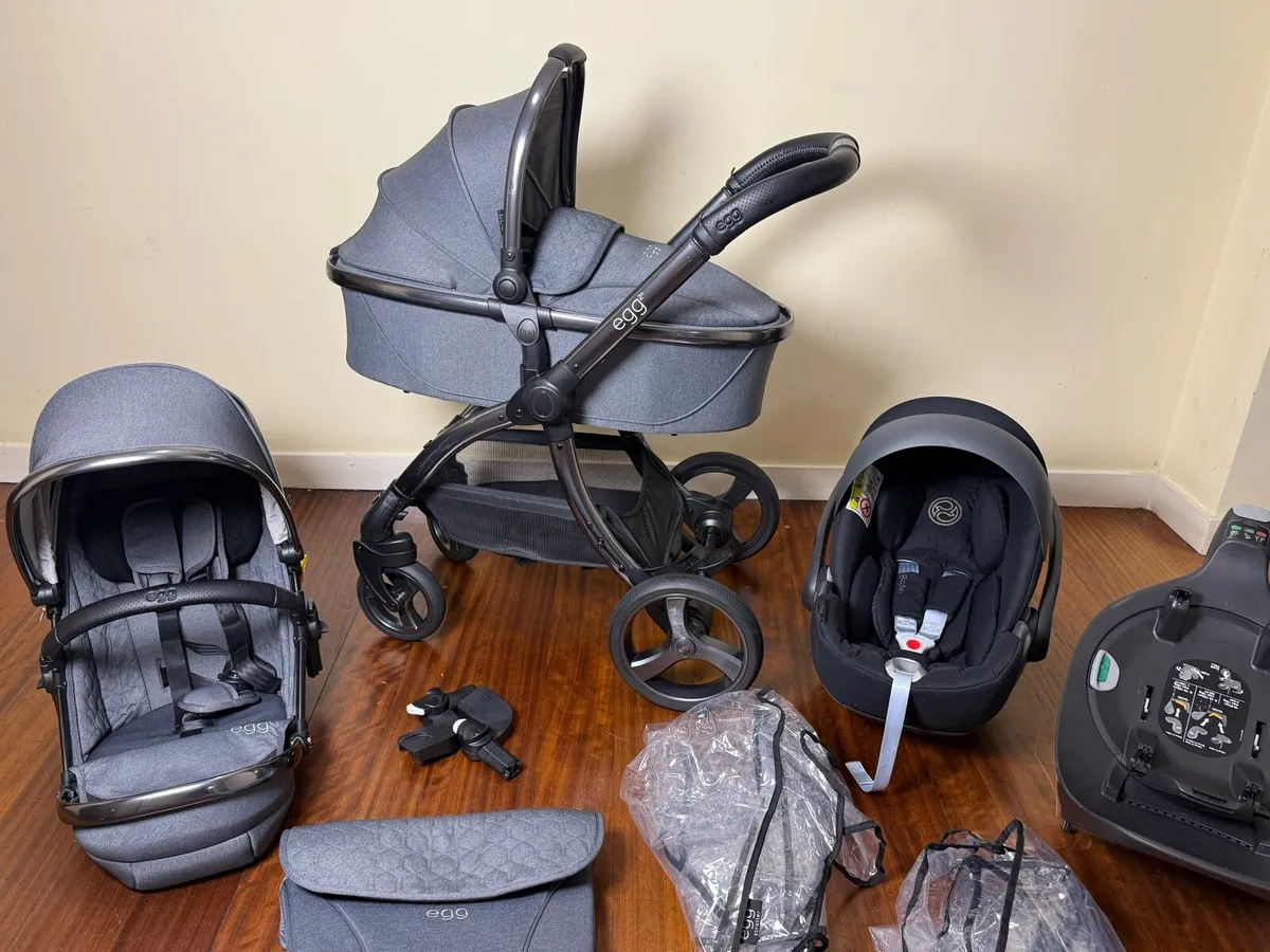 Egg2 Cybex carseat isofix egg 2 travel system pram - Image 2