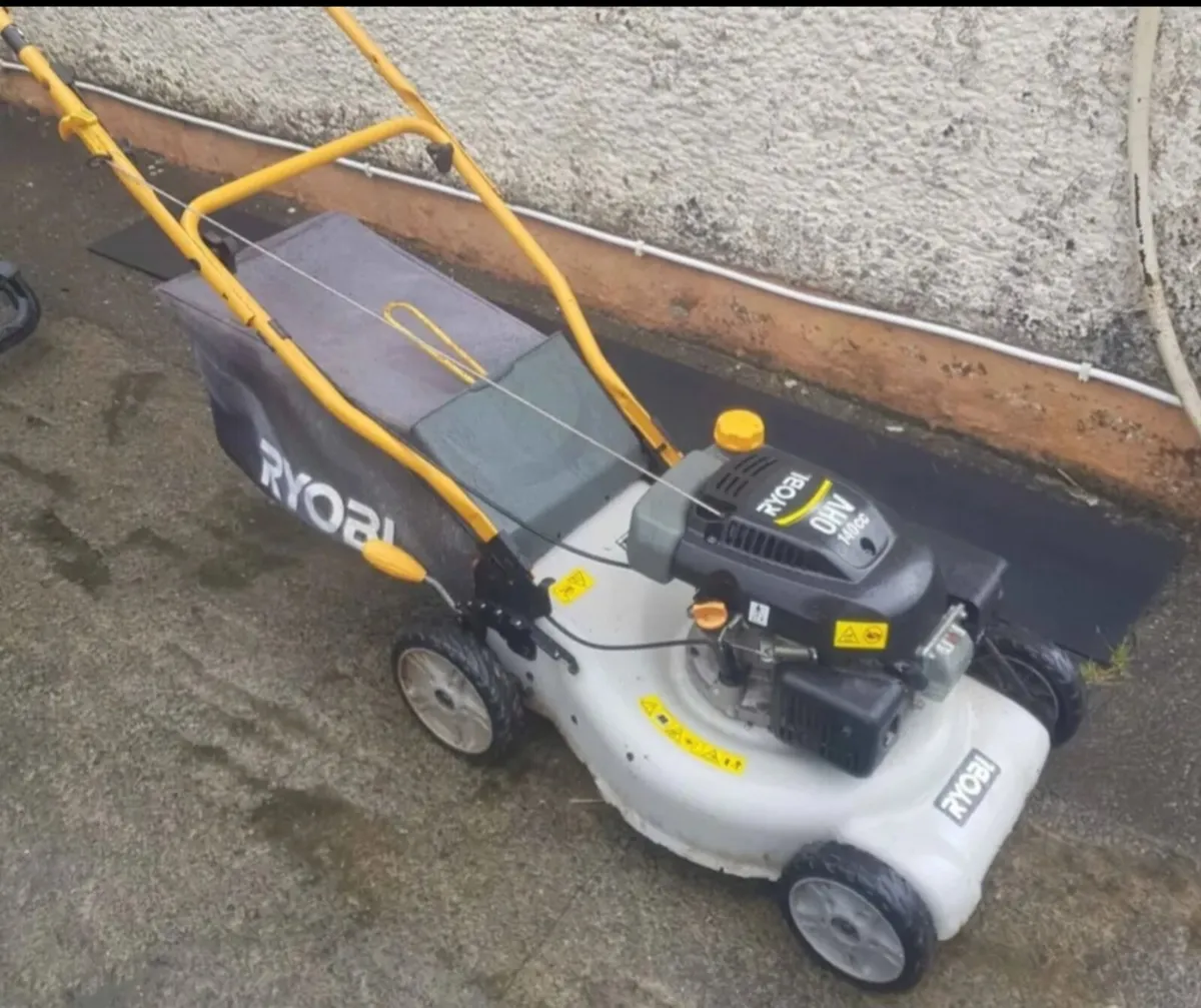 Self drive Lawnmower for sale - Image 1
