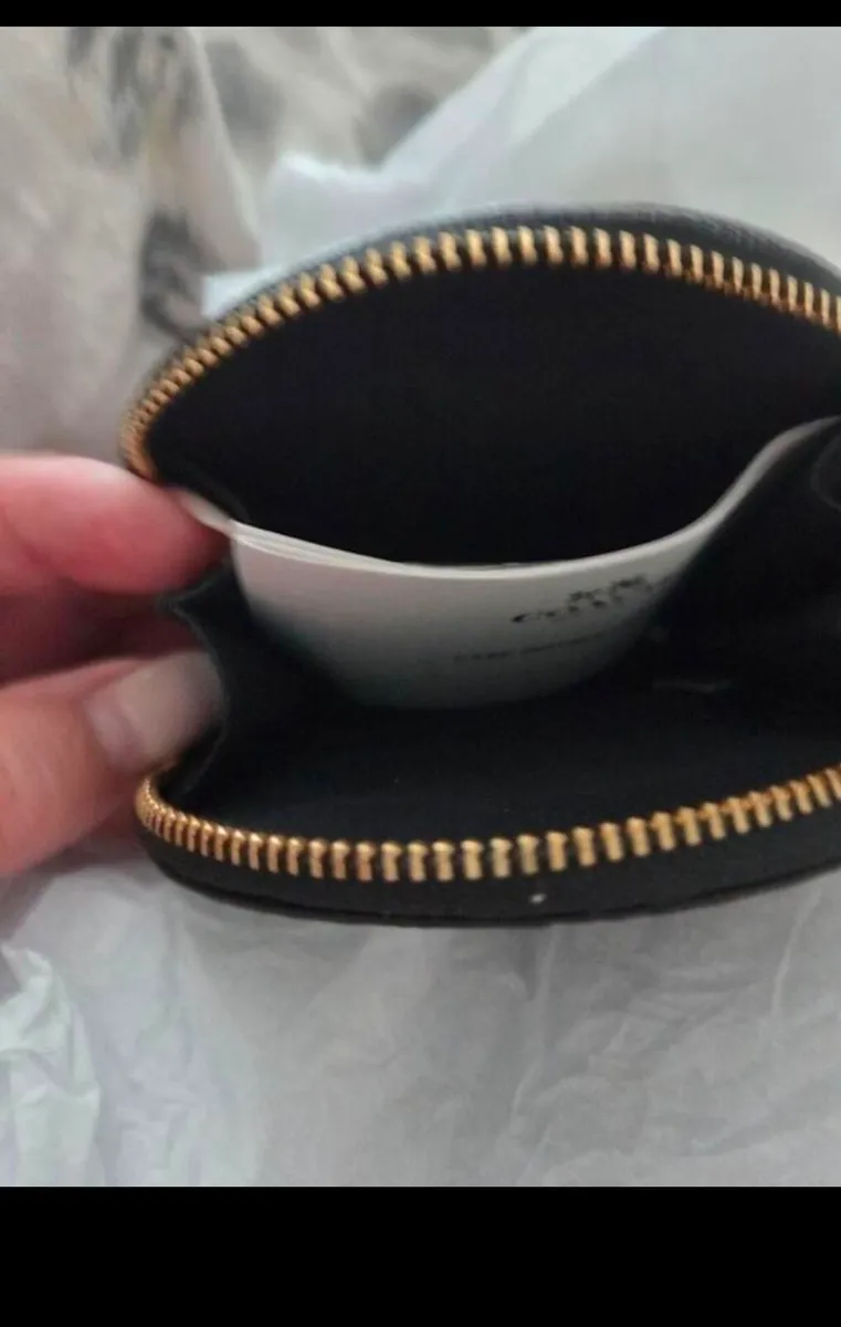 Coach coin purse - Image 2
