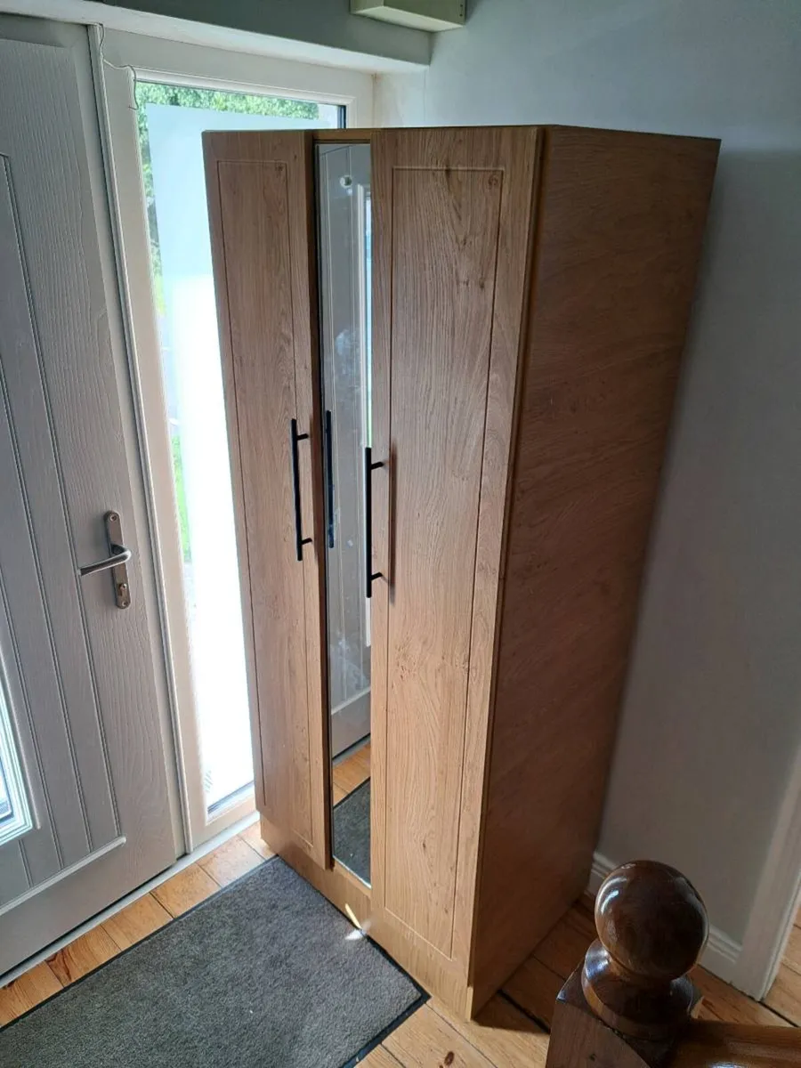 Wardrobe - Image 2
