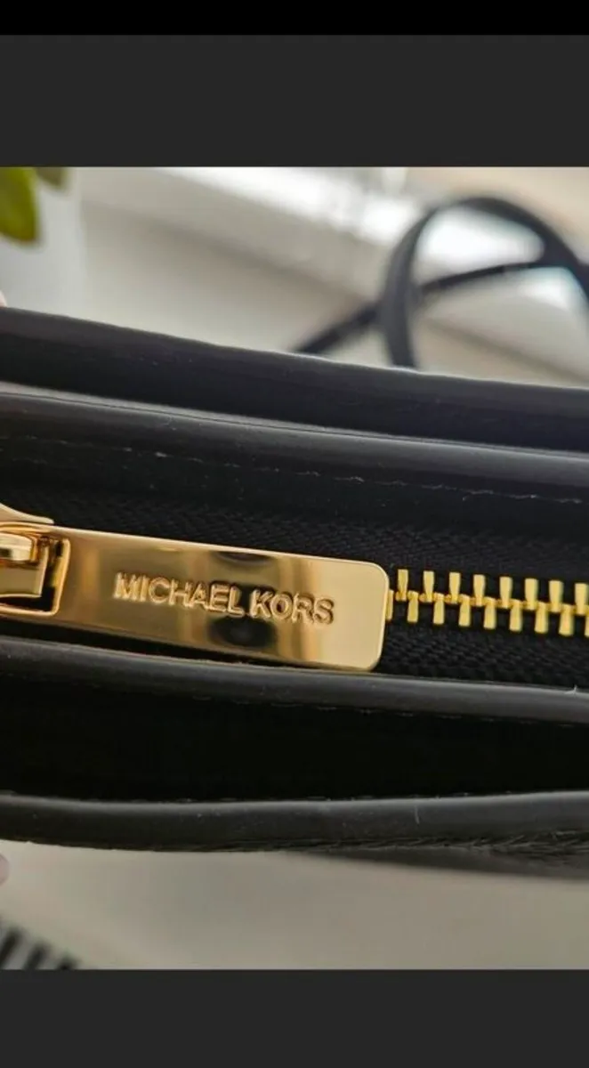 Michael kors bag - Image 3