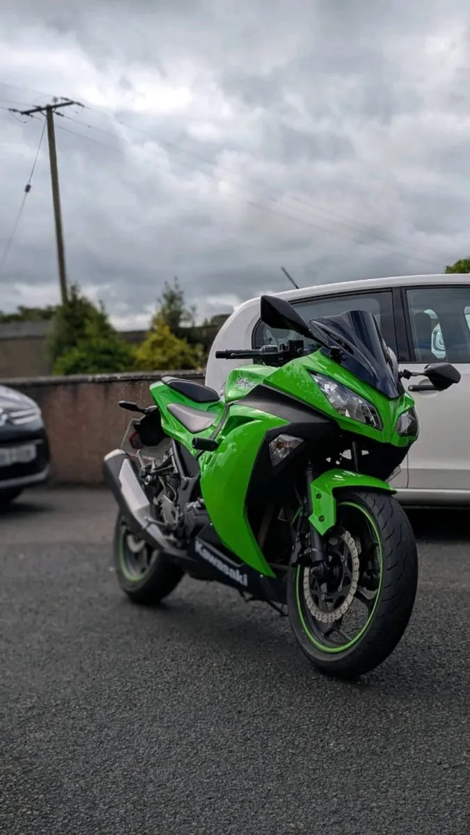 Kawasaki ninja 300 - Image 2