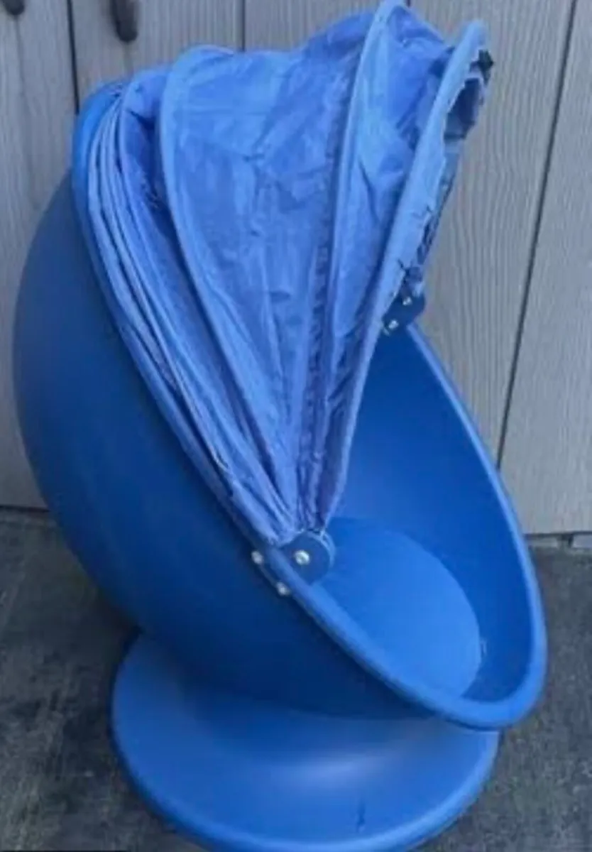 Children’s  Egg SwivelChair - Image 2