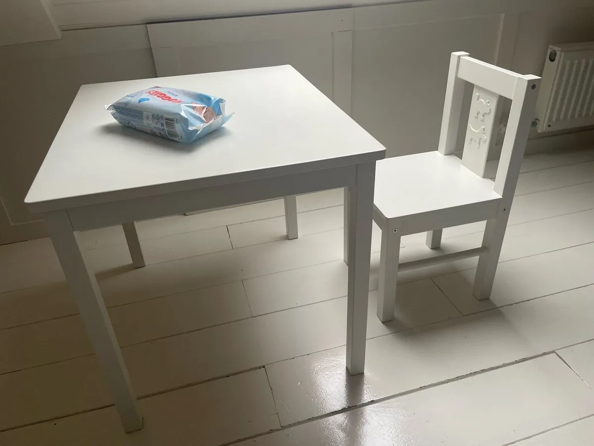 Kids wooden table and chair set - Image 2