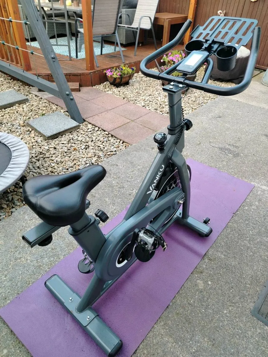 Vanku exersize bike - Image 4
