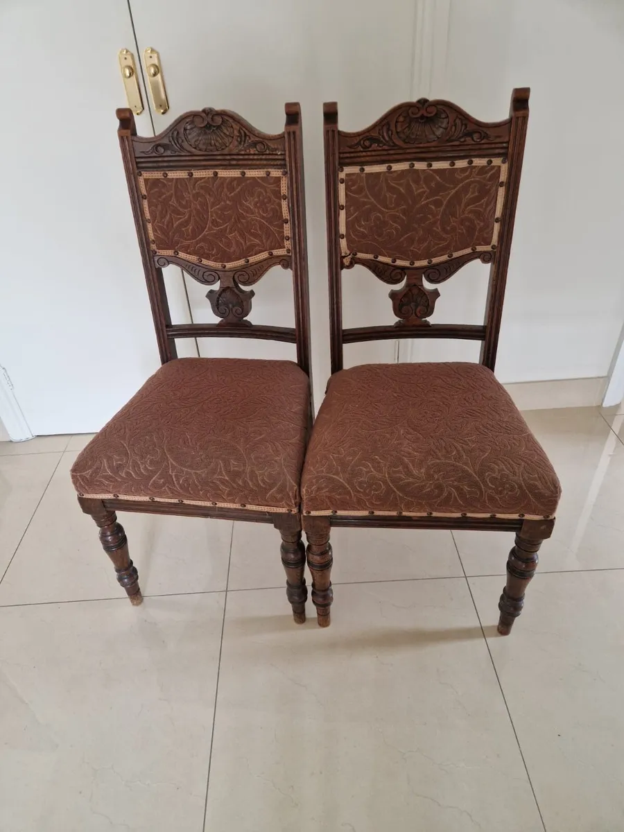 Occasional chairs - Image 1