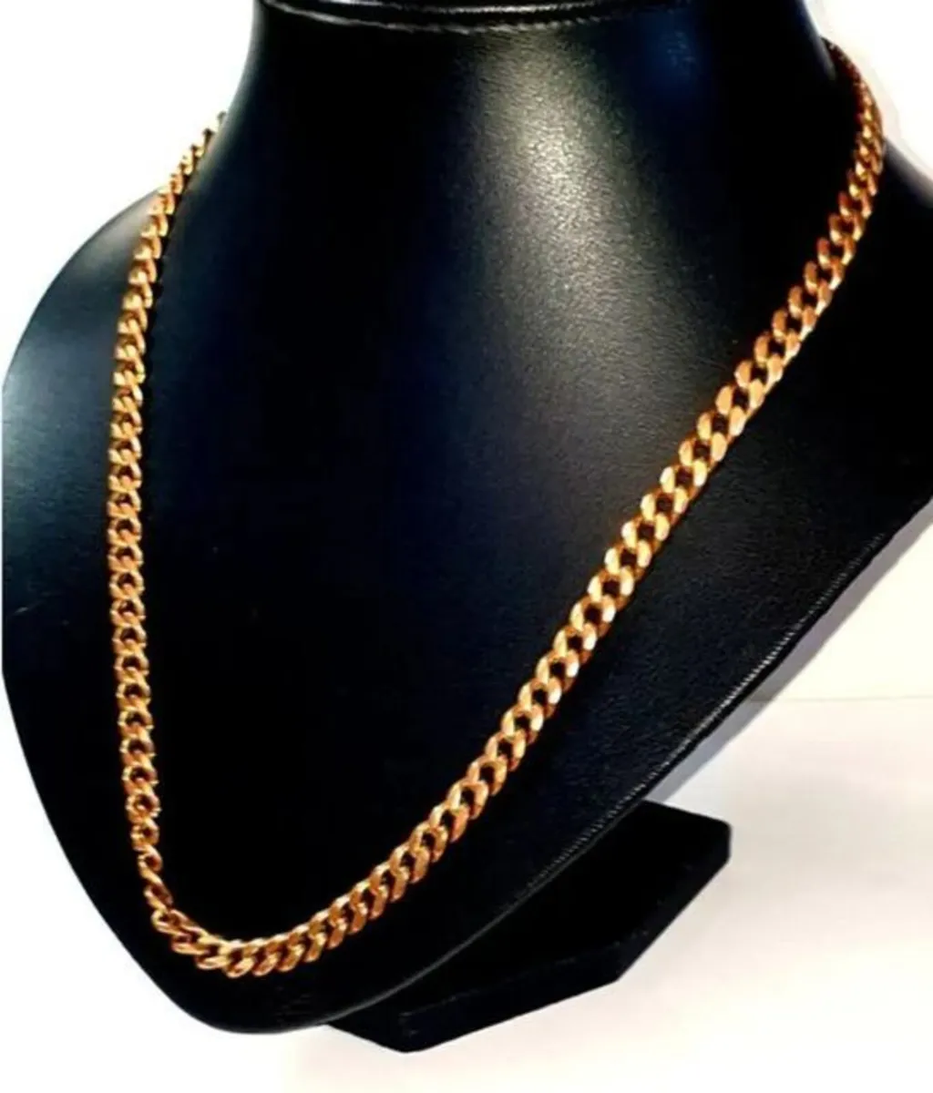 Heavy 9ct Gold Hallmarked Curb Chain - Image 1