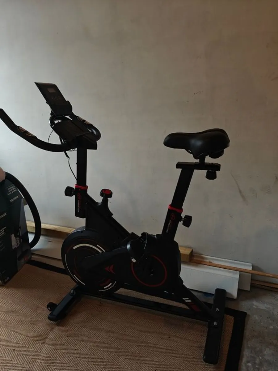 Exercise bike - Image 3