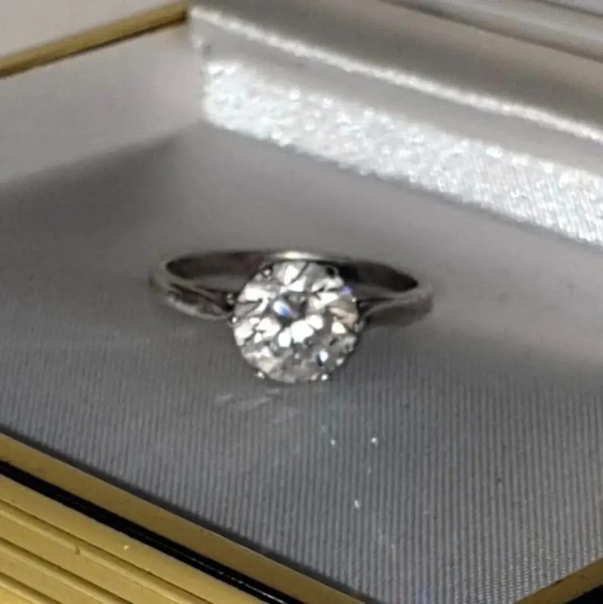 Vintage Hallmarked Silver Solitaire - Image 2