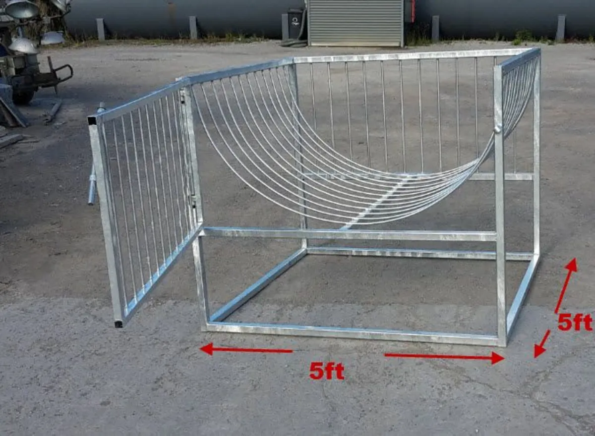 BALE FEEDERS - Image 4