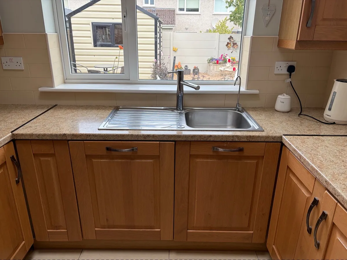 Kitchen -solid oak doors - Image 3
