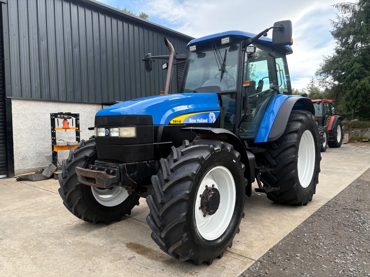 2004 New Holland TM140 R/C - Image 4