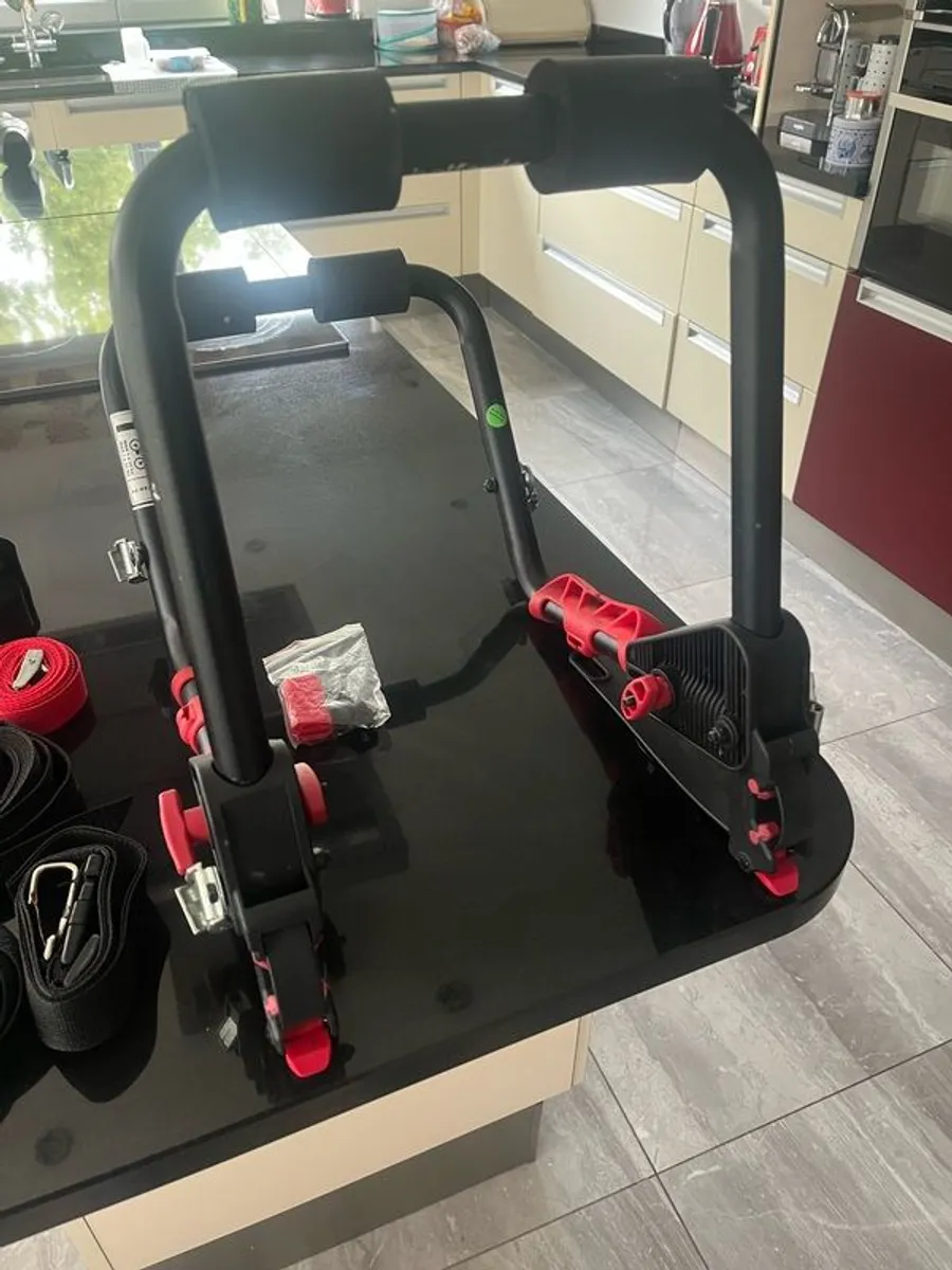 Halfords Bike Rear Mounted Bike Rack - Image 2