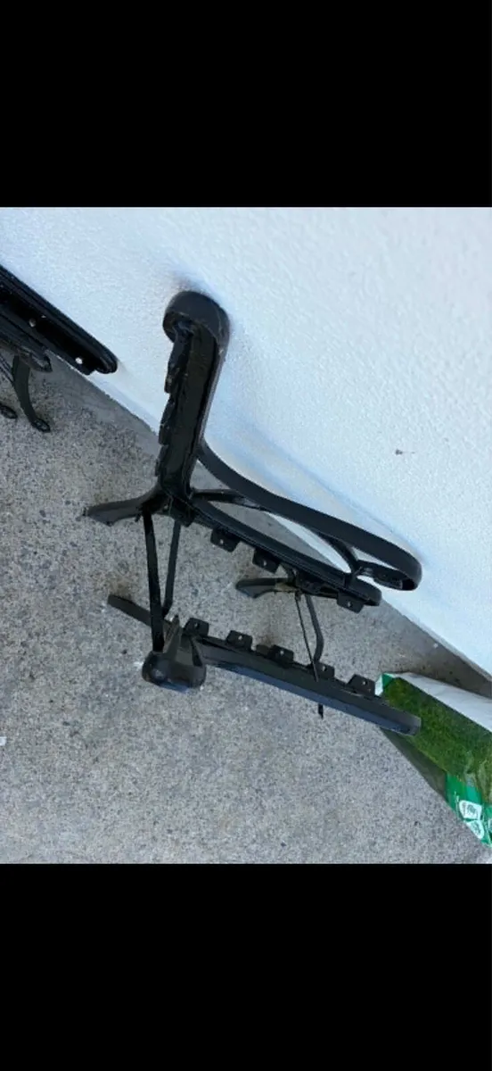 cast iron garden bench + table - Image 2