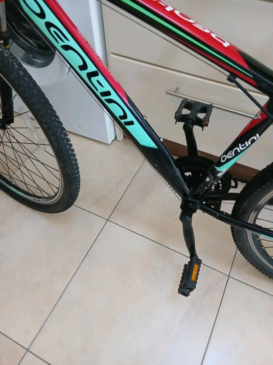 BOYS MOUNTAIN BIKE 26 INCH WHEELS - Image 2