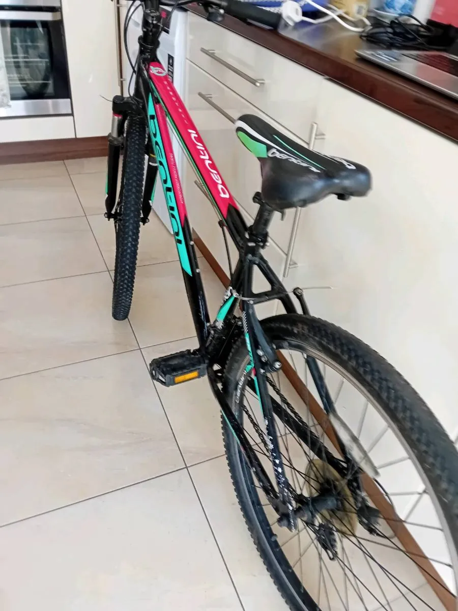 BOYS MOUNTAIN BIKE 26 INCH WHEELS - Image 4