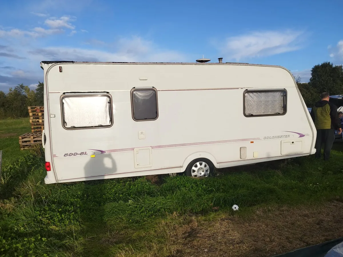 Fleetwood caravan - Image 4