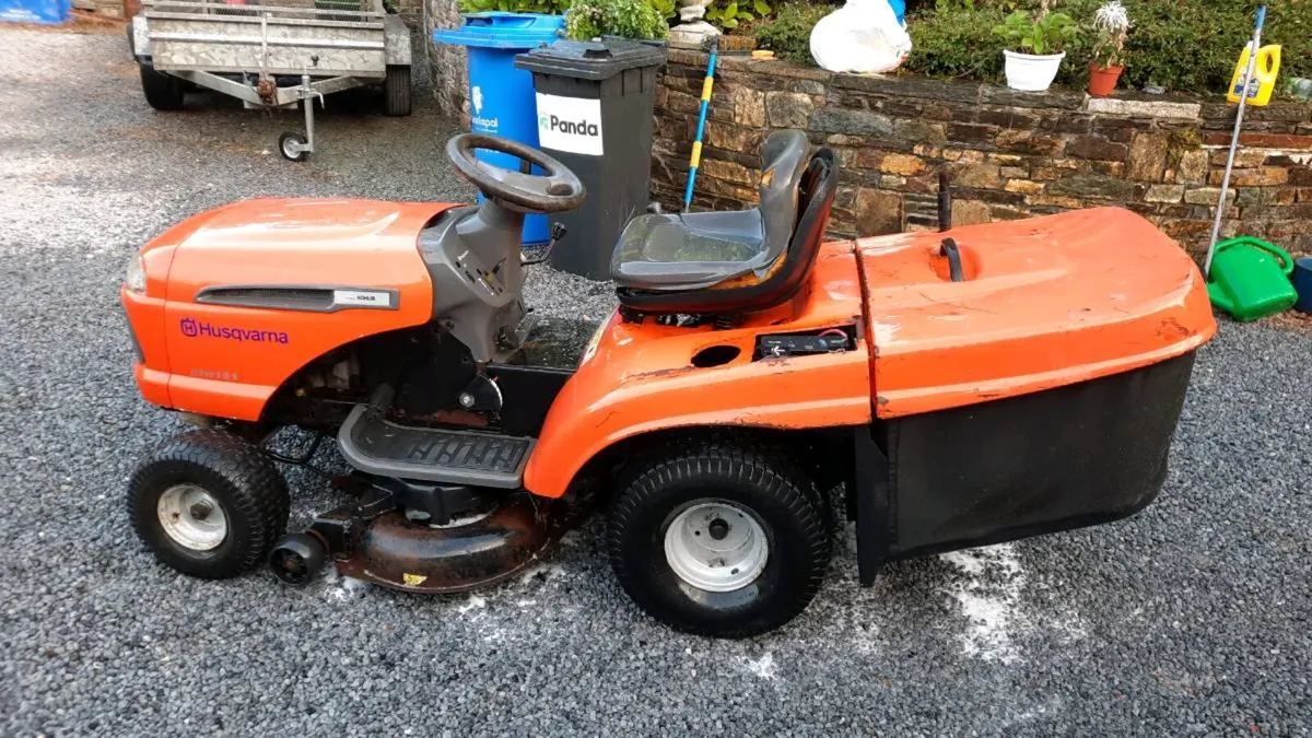 Husqvarna ride on mower - Image 2