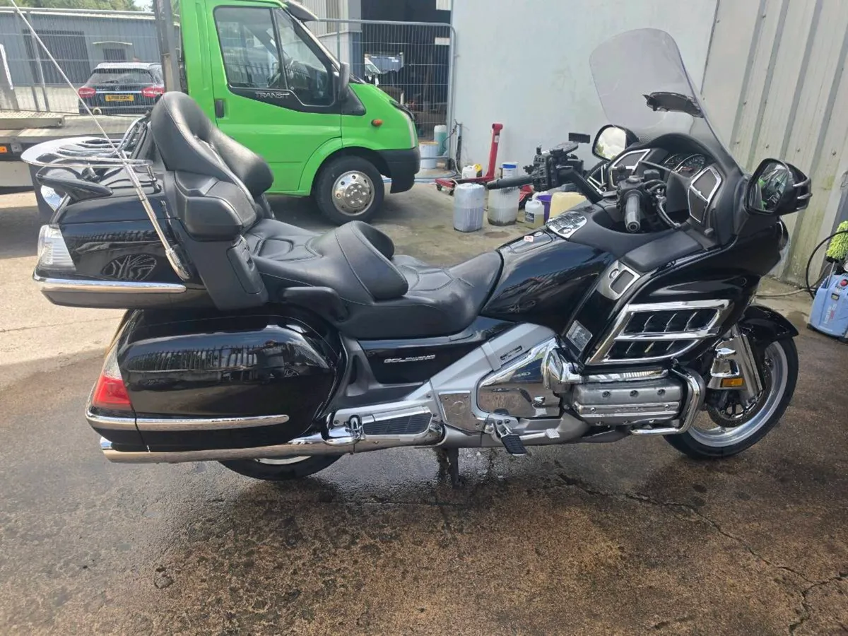 2007 Honda Goldwing GL1800 - Image 3