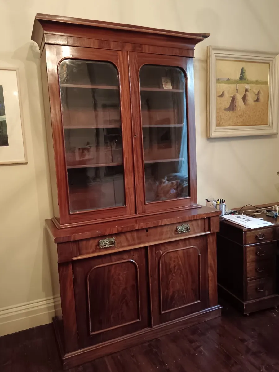 Victorian Mahogany Display Cabinet / Dresser - Image 2
