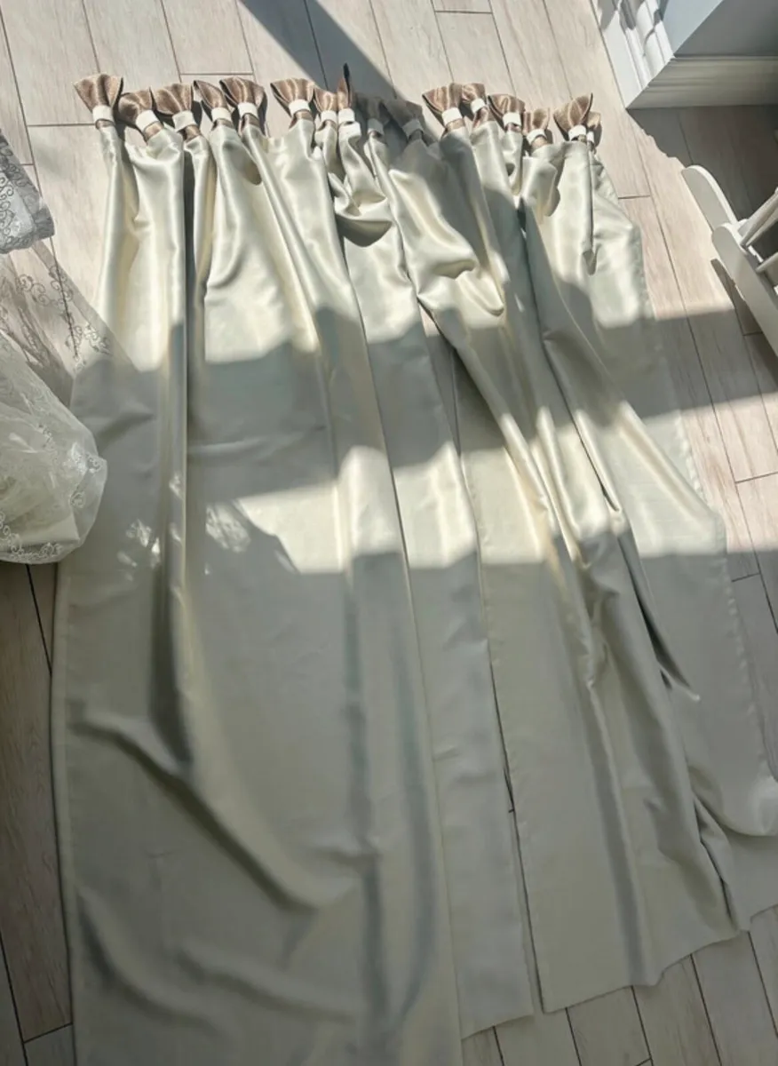 Custom made curtains - Image 1