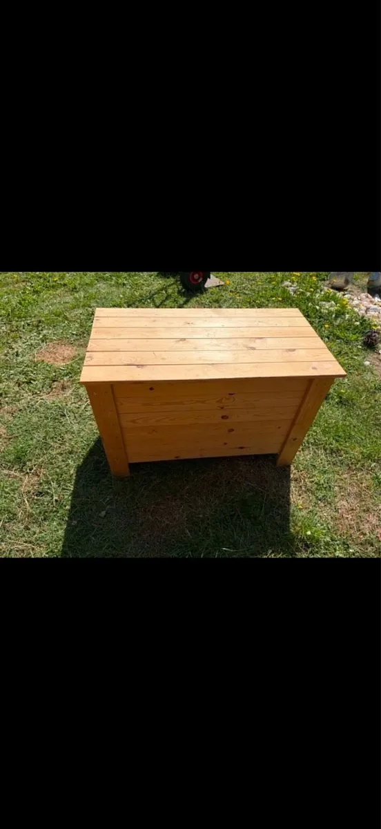 wooden blanket / toy box - Image 2