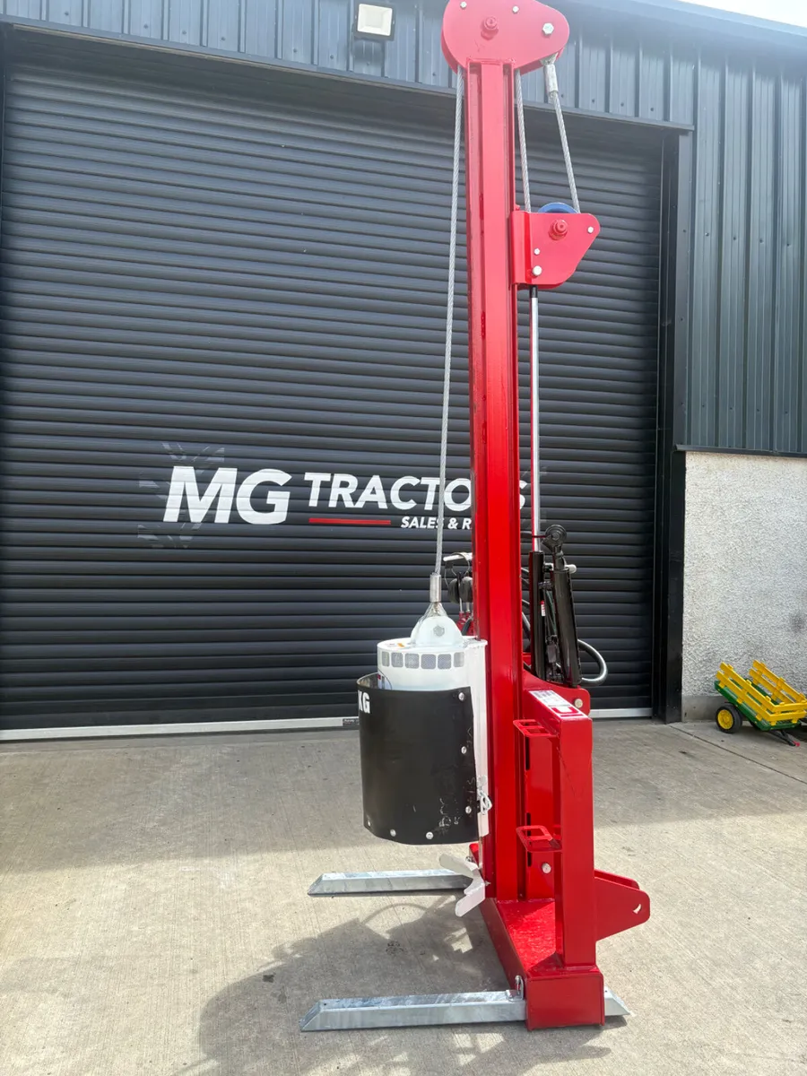 New Post Driver in Stock Now 385kg Hammer - Image 1