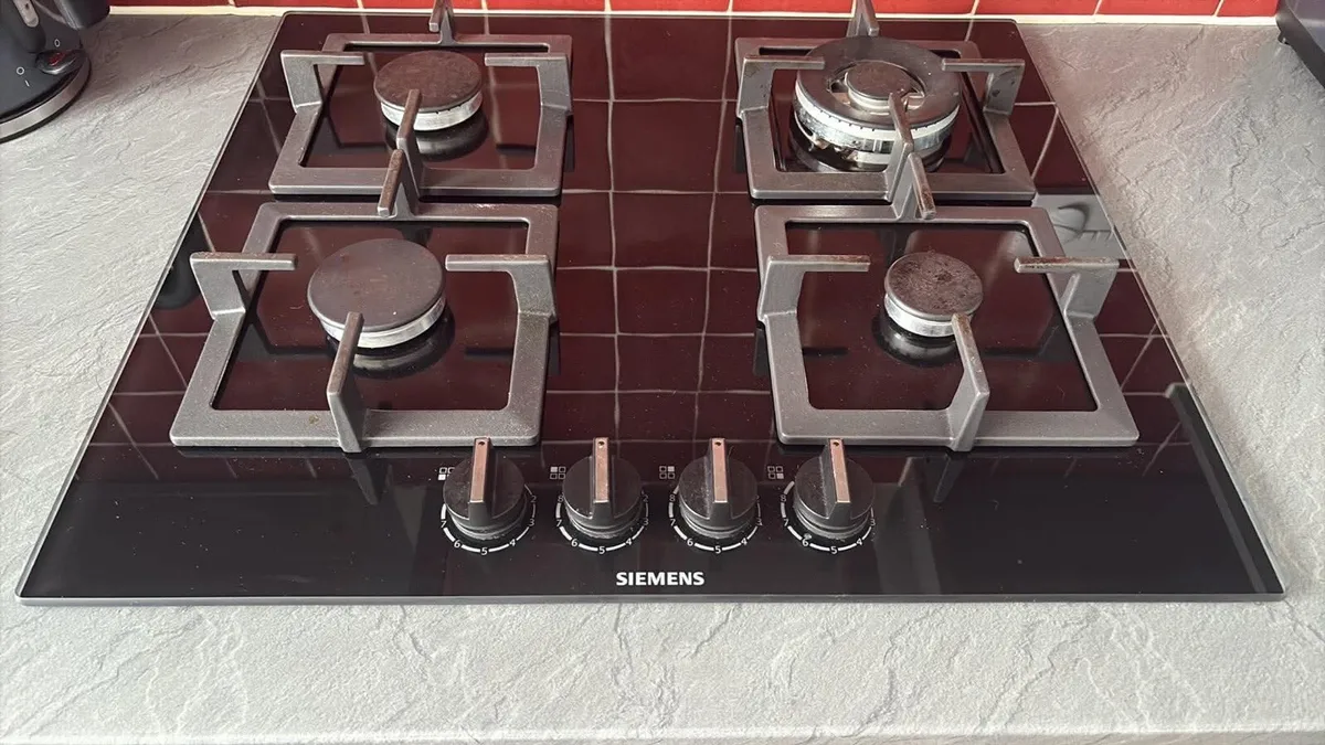 Gas hob - Image 3