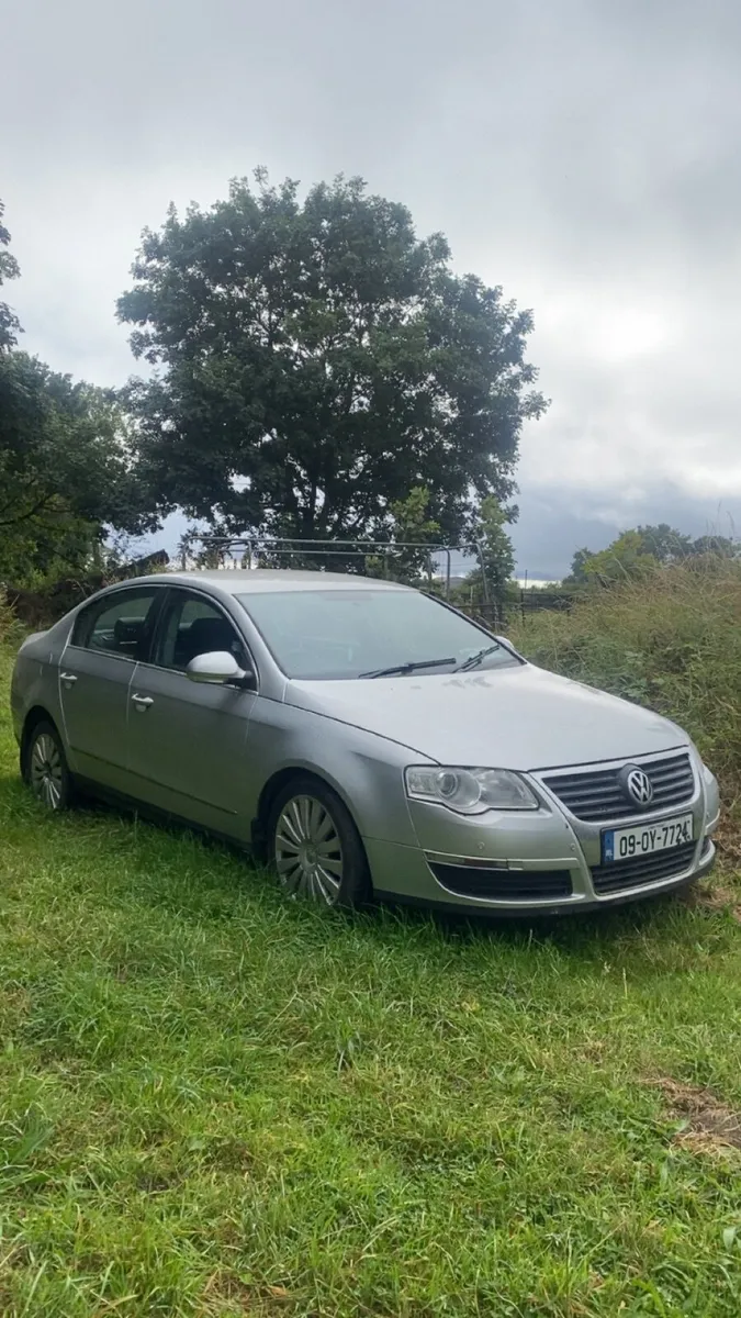 Volkswagen Passat 2009 2.0TDI140 - Image 1