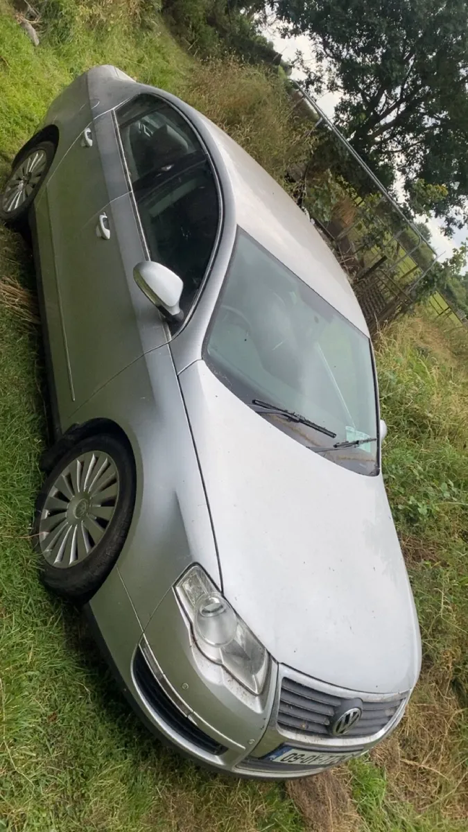 Volkswagen Passat 2009 2.0TDI140 - Image 3