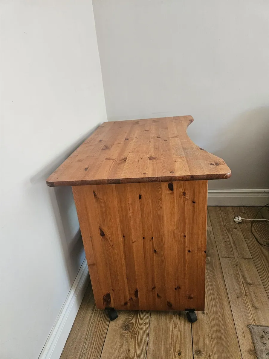 Pine computer desk - Image 4