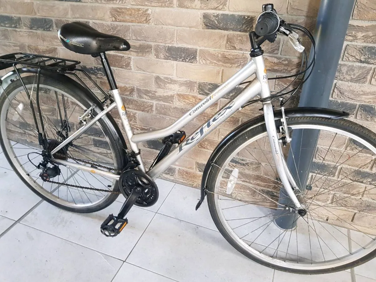 Giant Ladies bikes x 2( can deliver) - Image 2