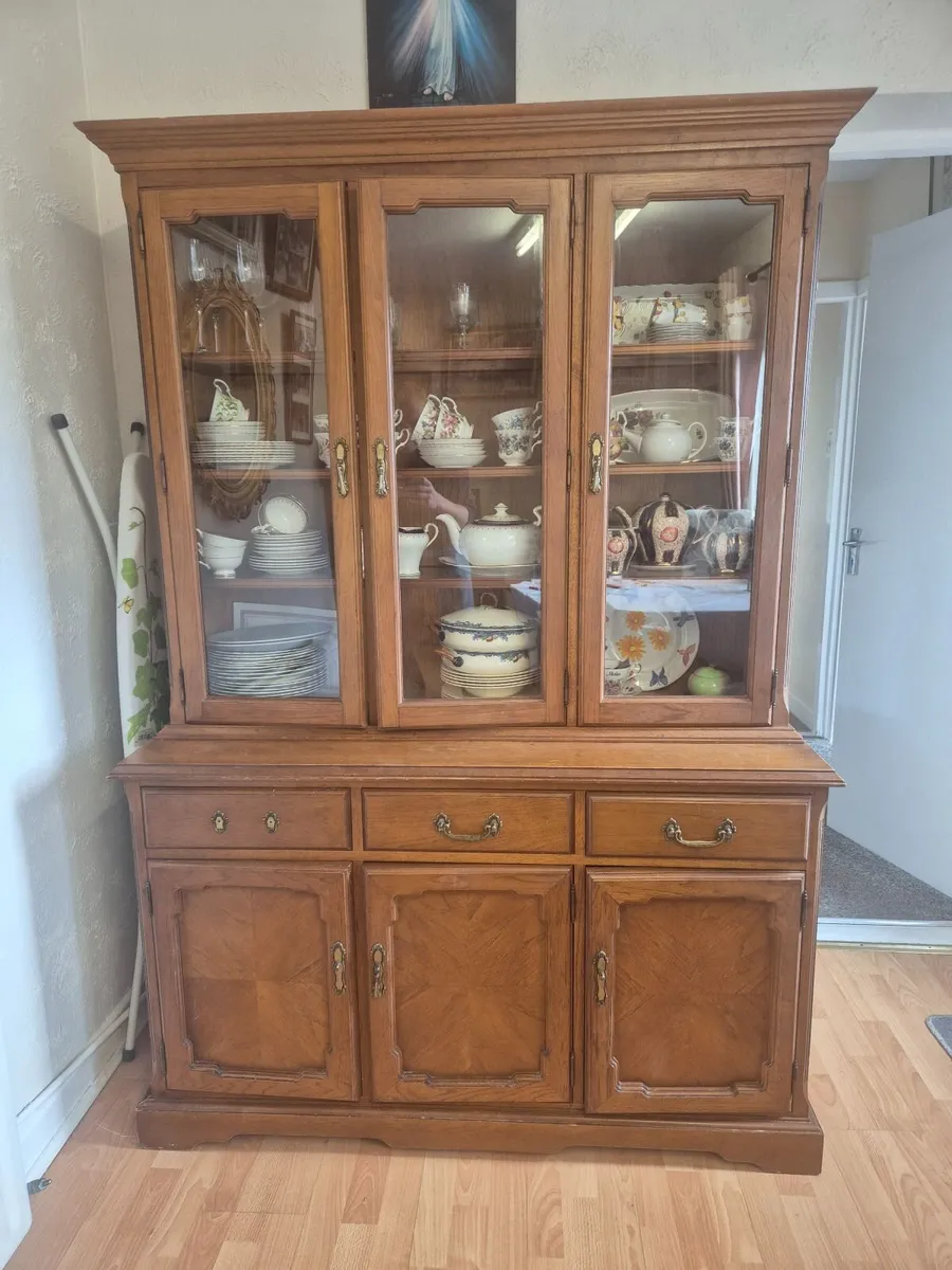 Kitchen dresser - Image 3