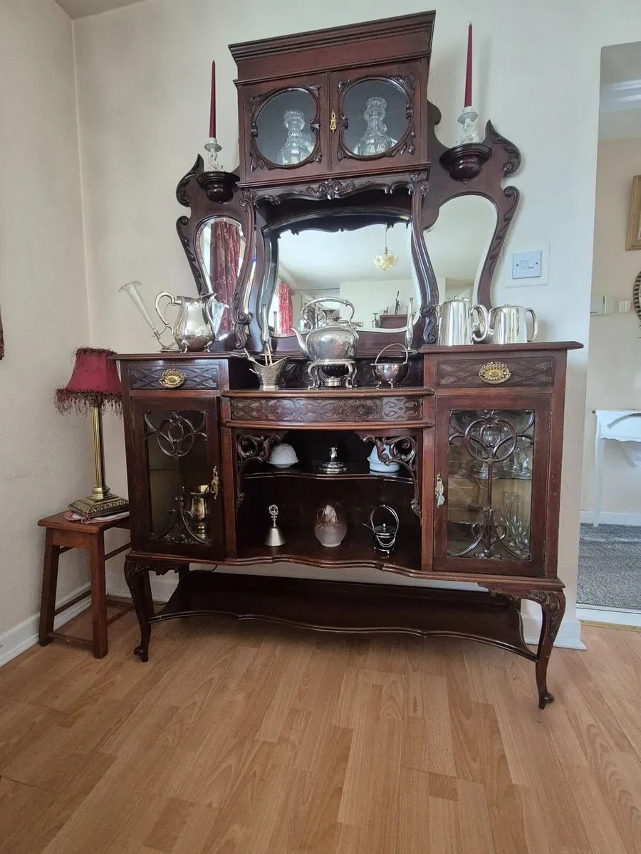 Dresser - Image 4