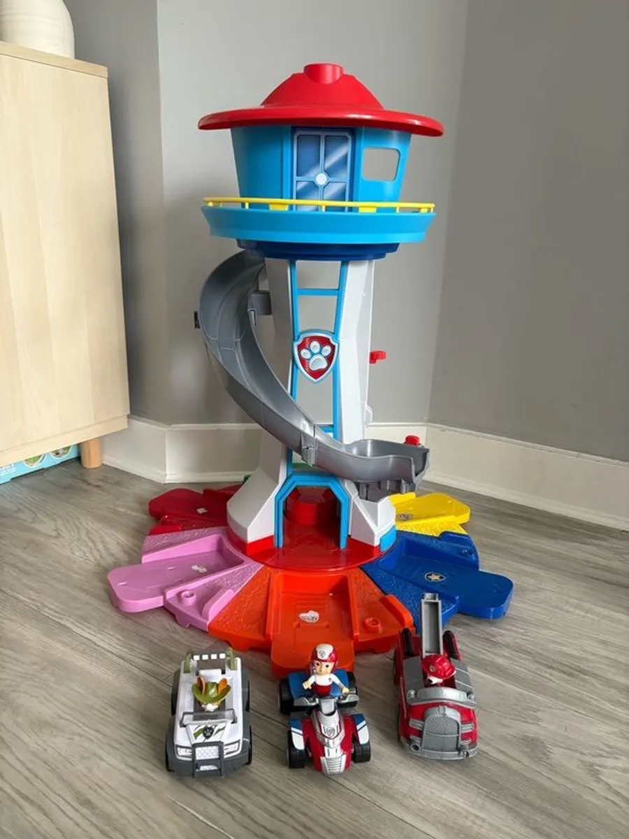Paw Patrol Tower - Image 1